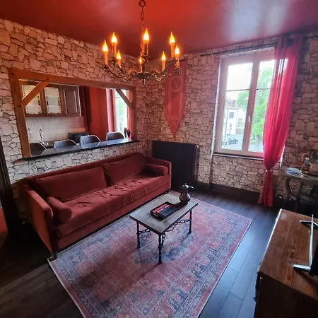 Experience Game Of Throne Apartment Colmar