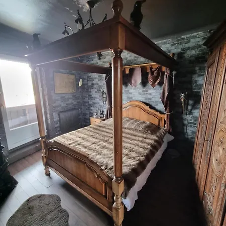 Apartment Experience Game Of Throne Colmar