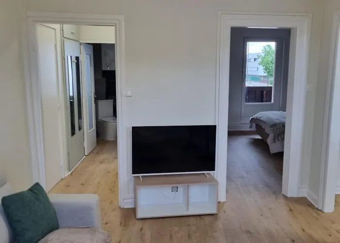 Апартаменти S'nidala *